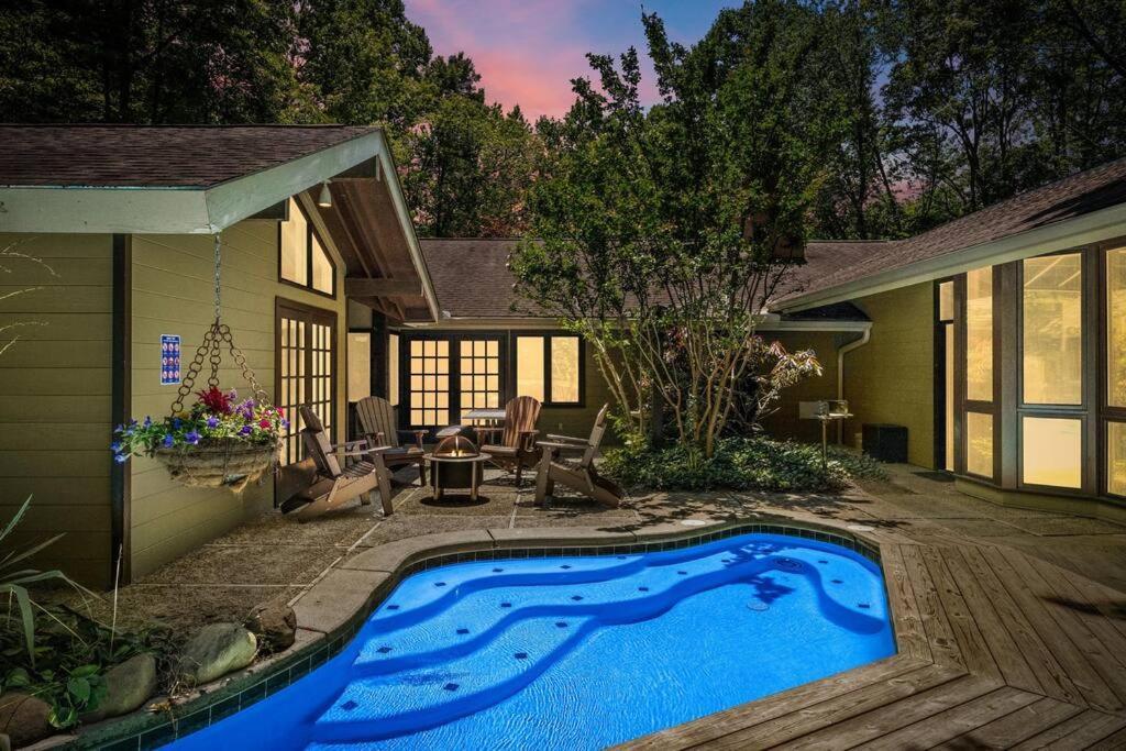 Bourbon Hollow Lodge With Hot Tub And Pool Plus Game Room Only 5 Min To Downtown Gatlinburg Esterno foto