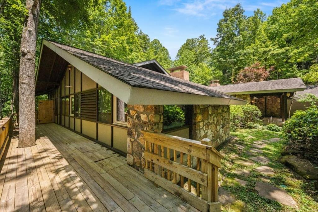 Bourbon Hollow Lodge With Hot Tub And Pool Plus Game Room Only 5 Min To Downtown Gatlinburg Esterno foto